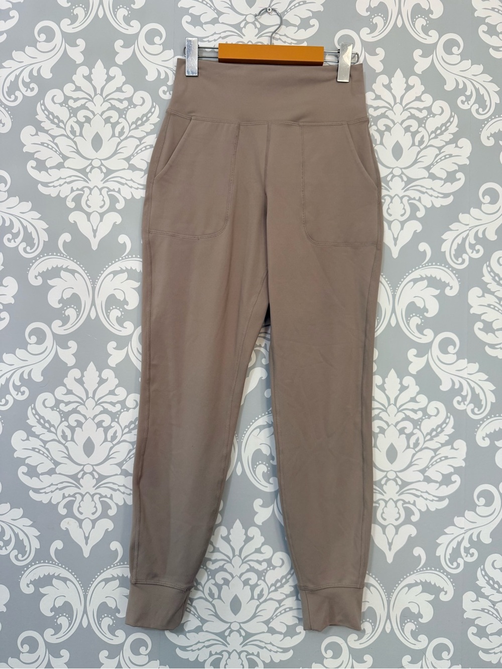 💫4/$25 • Calvin Klein Performance Women’s High-Waist Taupe Jogger Pants